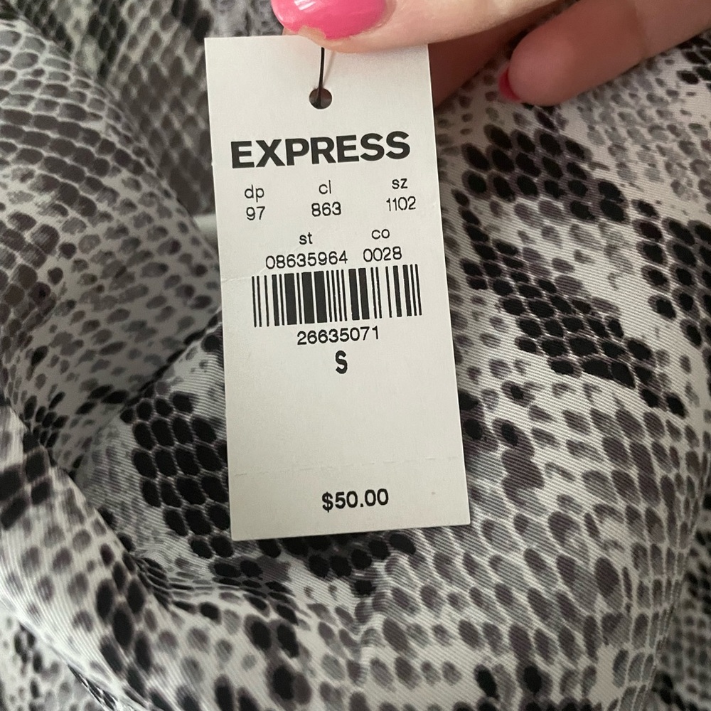 NWT Express Sleeveless Cowlneck Blouse
